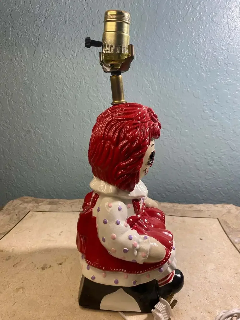 Vintage Raggedy Ann Ceramic Table Lamp Nursery Decor